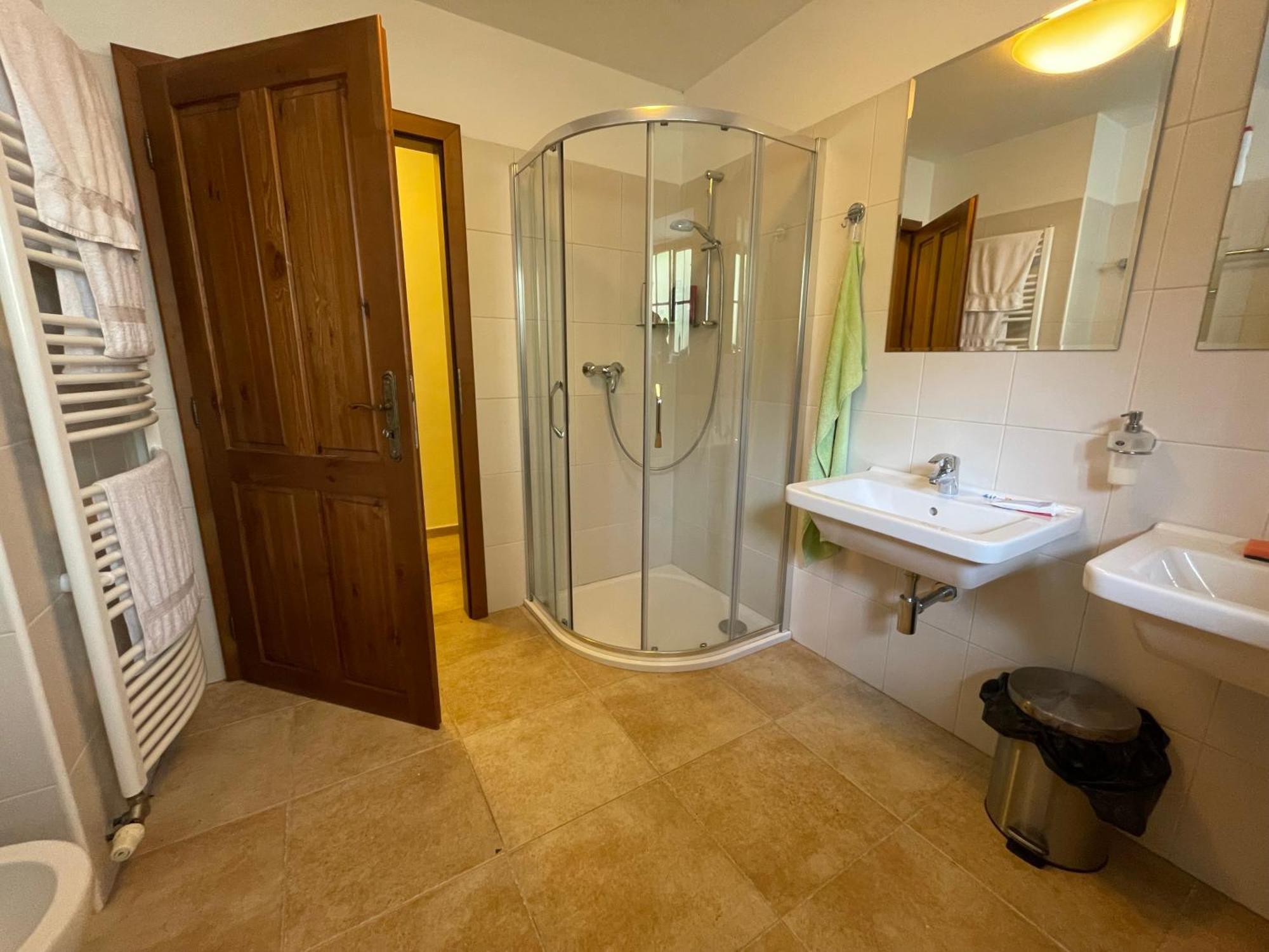 Hajovna U Jezerniho Potoka Holiday home Nova Pec
